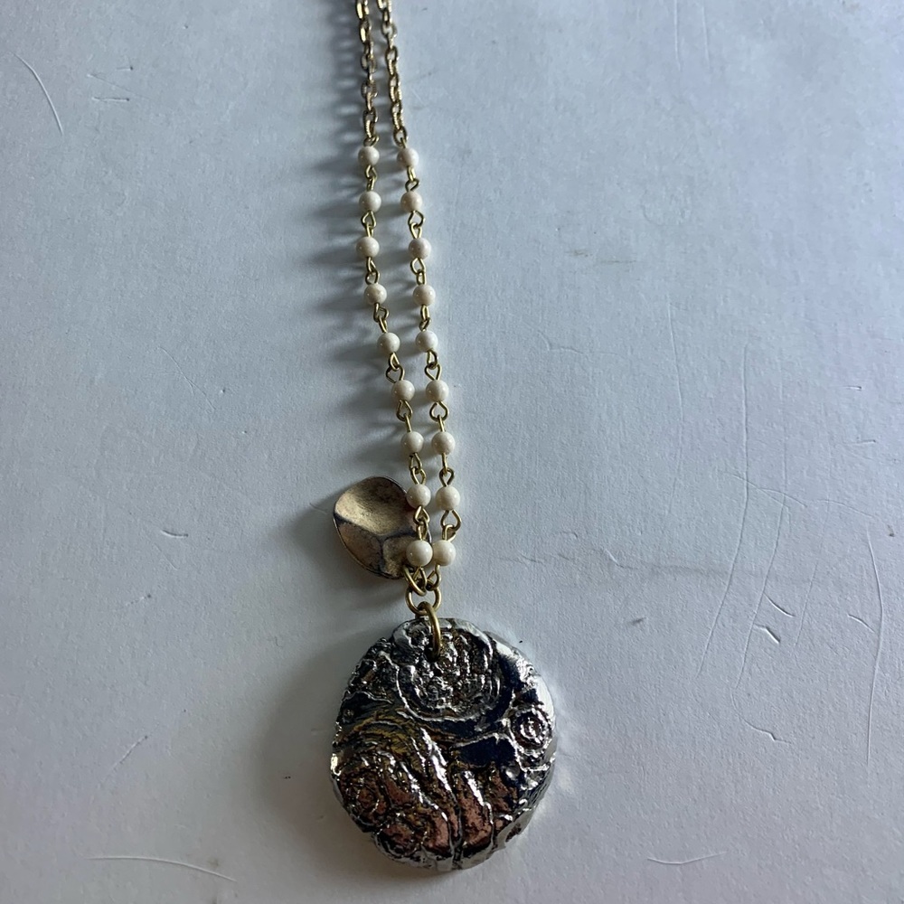 Gold plated white bead necklace